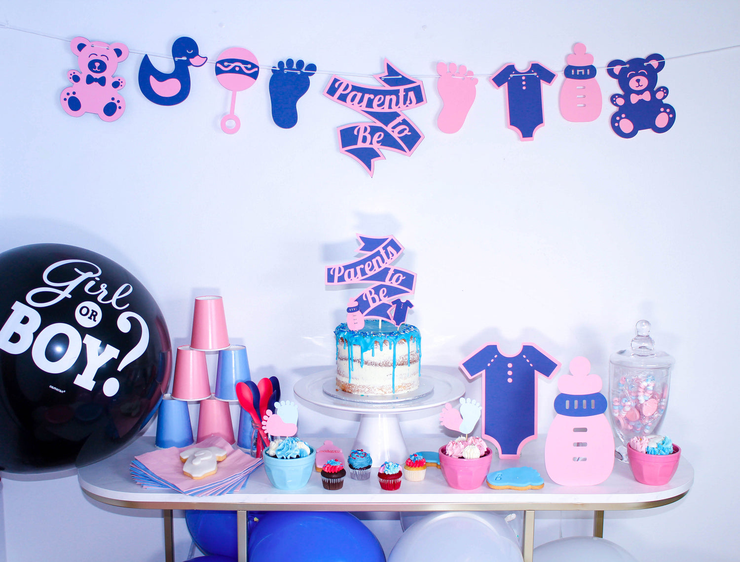 Coffret sur mesure gender reveal, la boîte unique de fête tout prête ! Fete de la revelation - gender reveal party